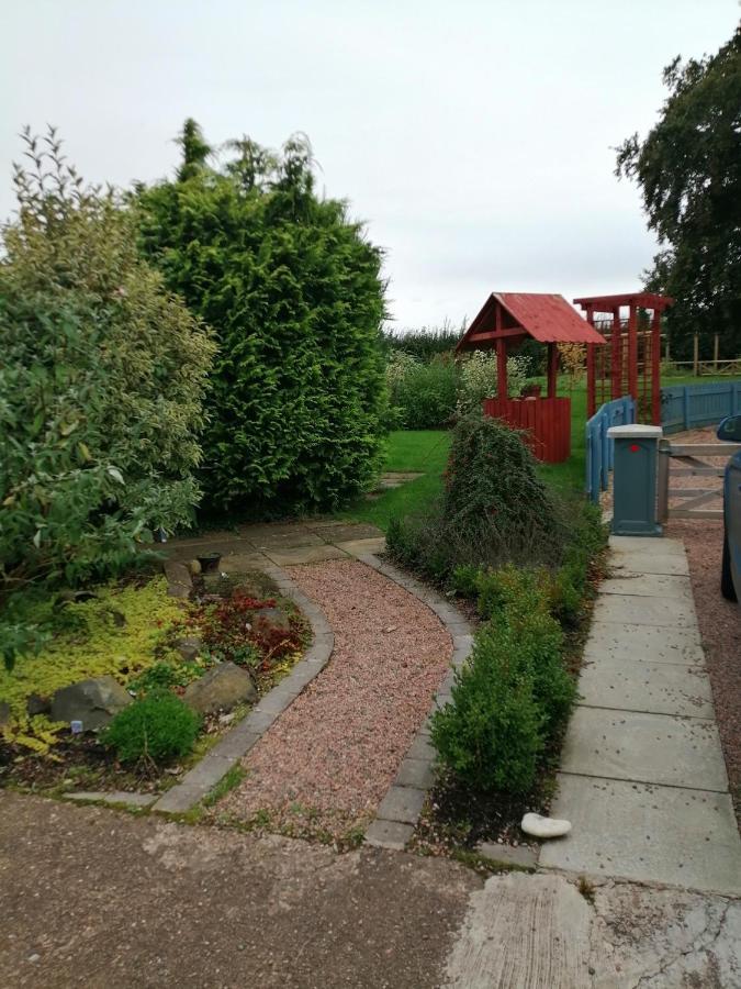 Lynn'S Lodge, International Airport 15Mins Randalstown Bagian luar foto